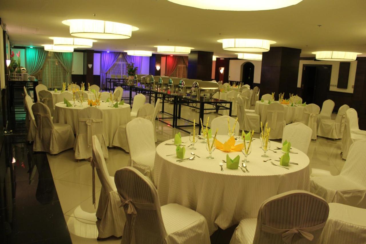 Valencia Hotel Suites Al Khobar Exterior foto