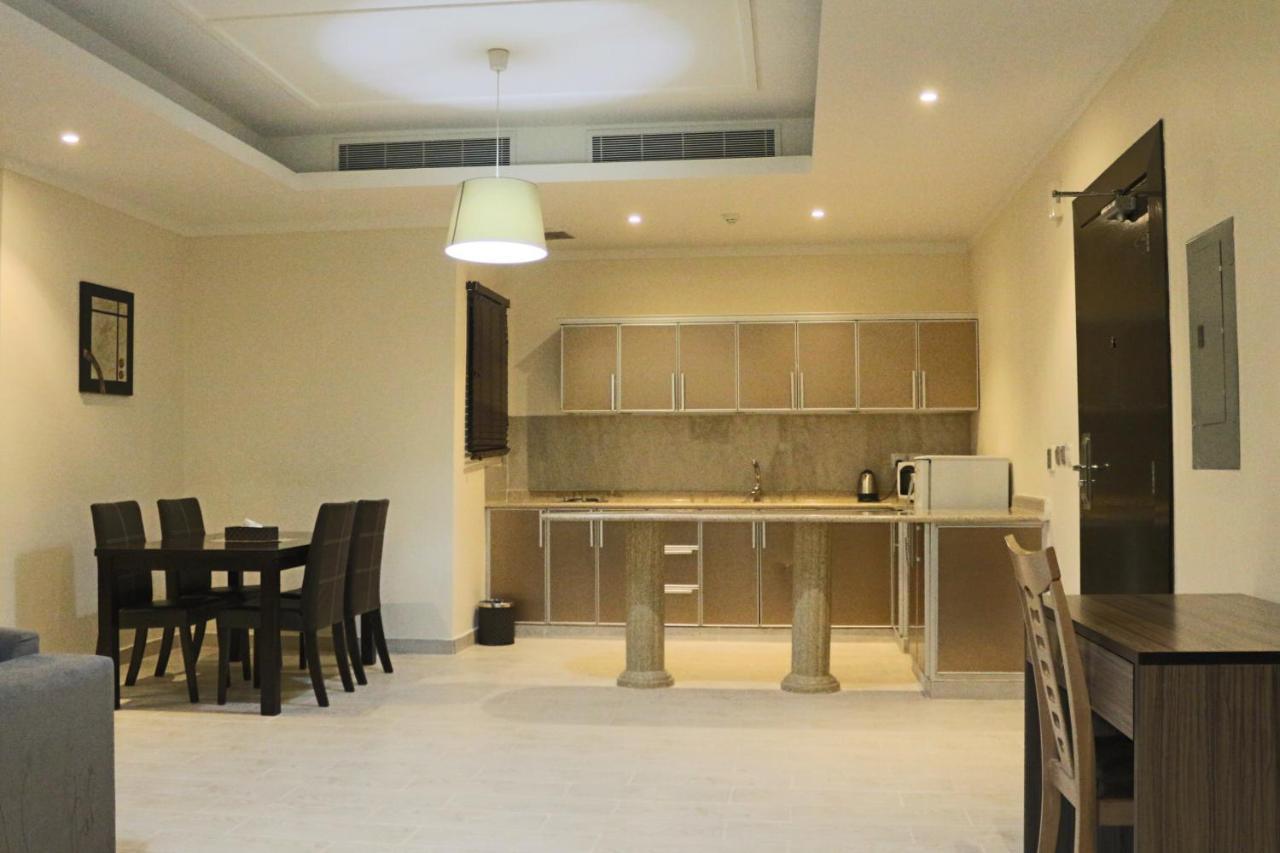 Valencia Hotel Suites Al Khobar Exterior foto