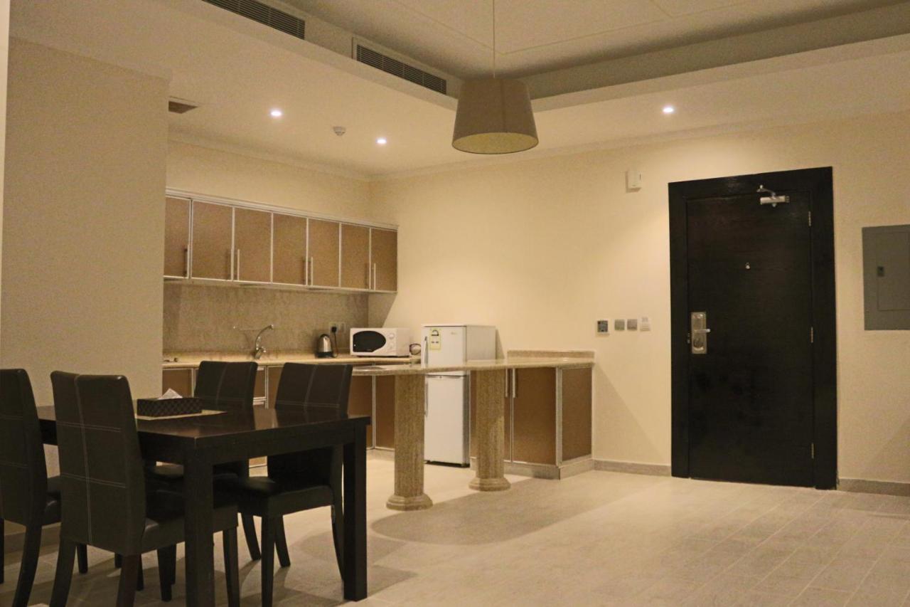 Valencia Hotel Suites Al Khobar Exterior foto